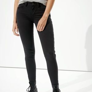 AE Jegging Jeans - Size 2